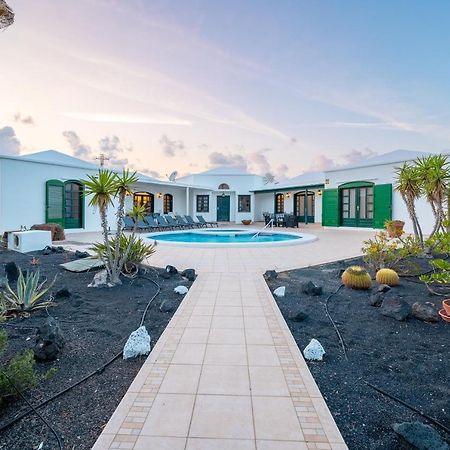 Villa Milan Puerto del Carmen  Esterno foto