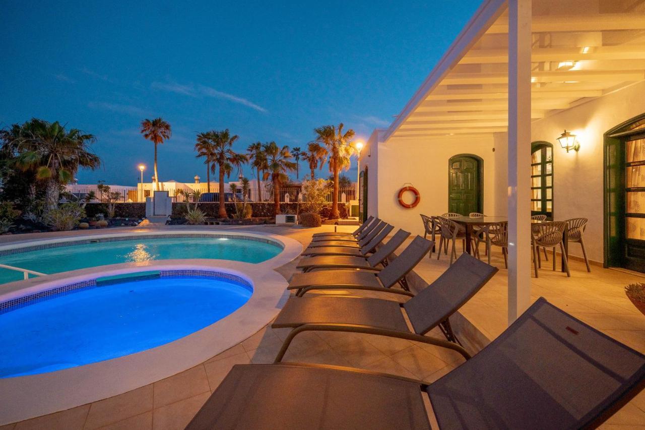 Villa Milan Puerto del Carmen  Esterno foto